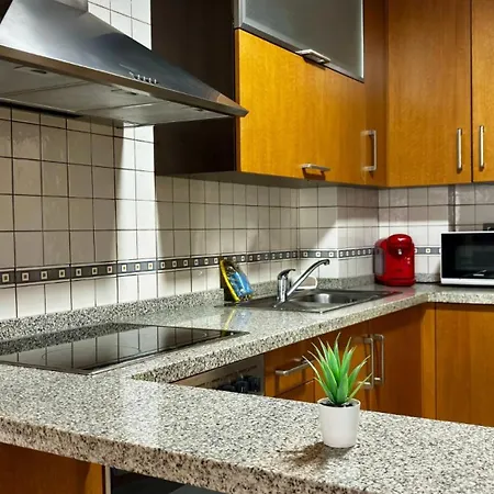 L18 By Vigovacaciones * Vigo