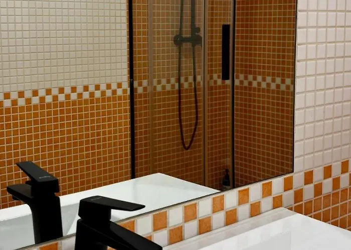 L18 By Vigovacaciones *